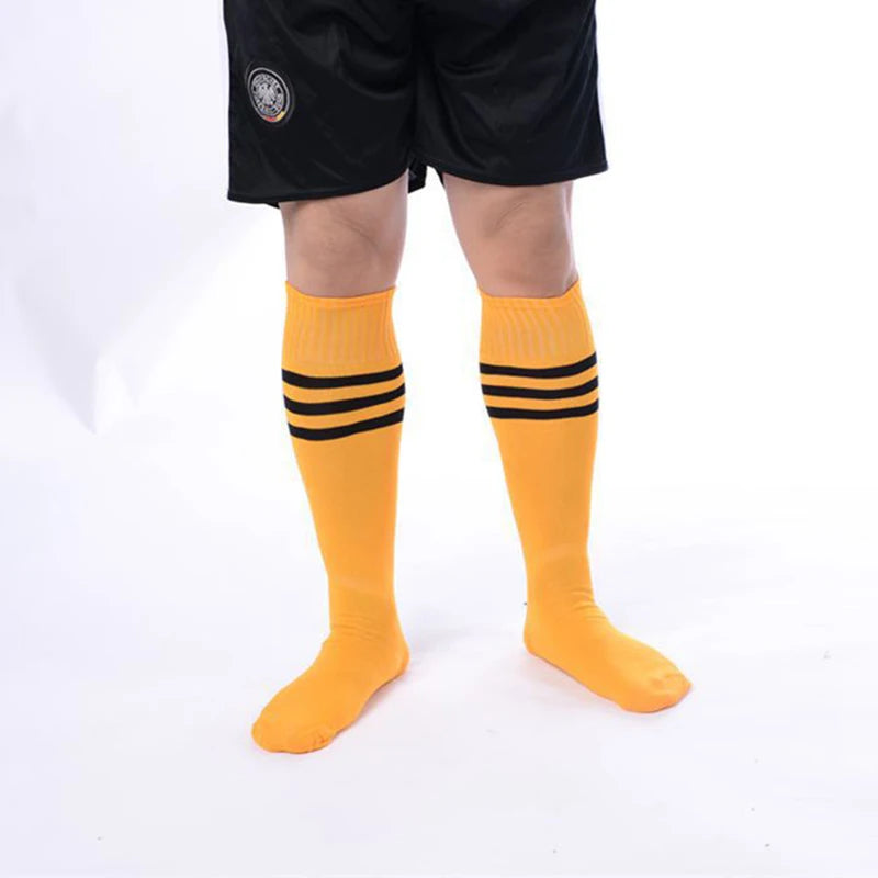Trendy Knee-High Athletic Socks – Women’s Soccer & Cheerleader Stockings