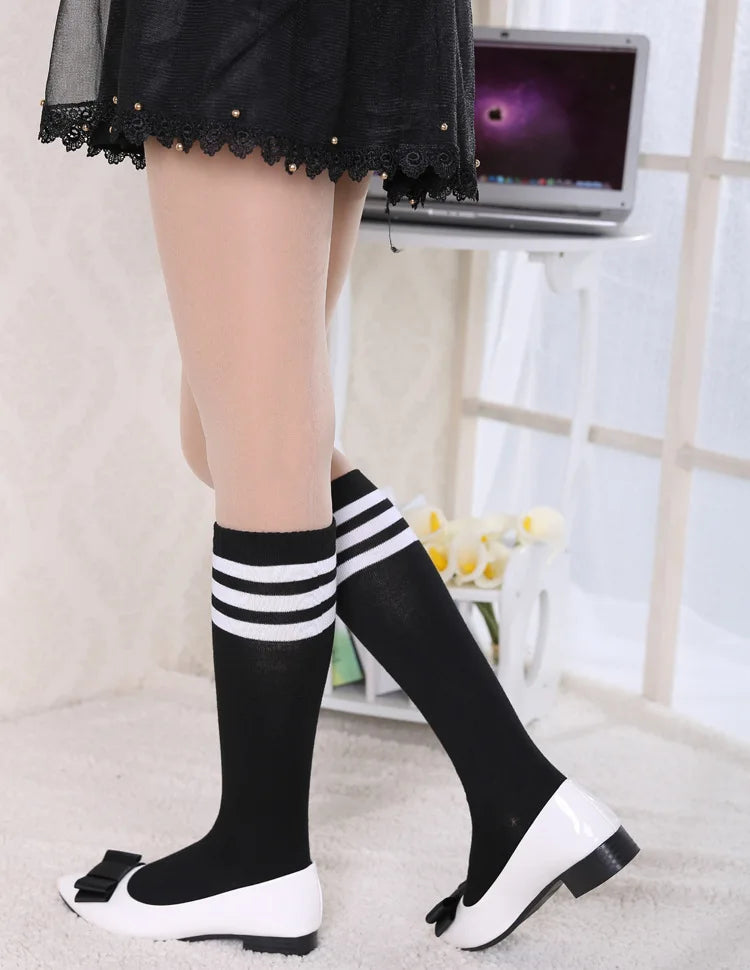 Women’s Knee-High Harajuku Socks – Black & White Striped Cheerleader Style