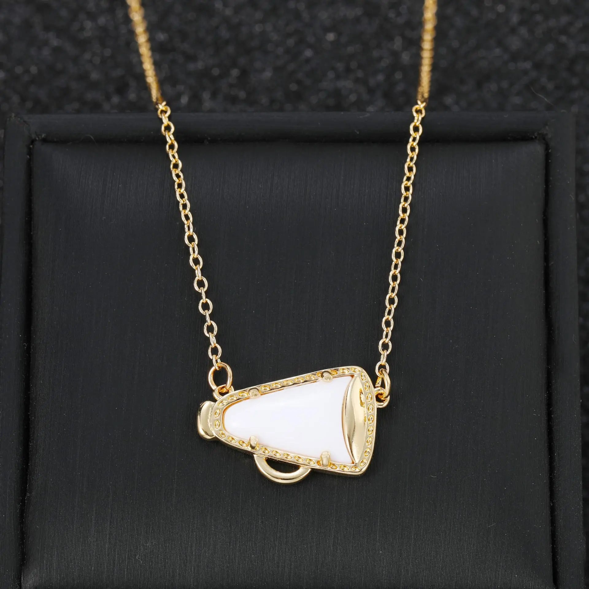 Cheerleading Necklace – Gift for Cheer Coach, Mom & Cheerleaders